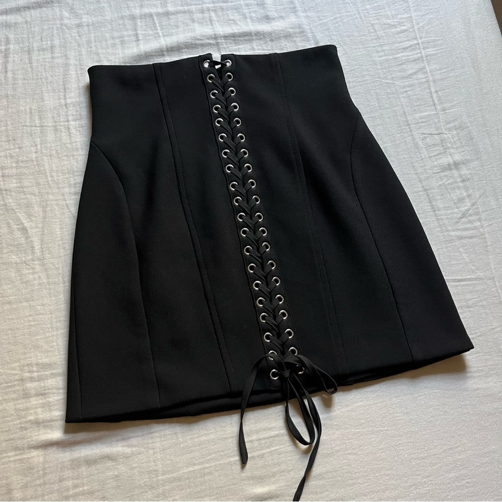 H:ours black lace up mini‎ skirt